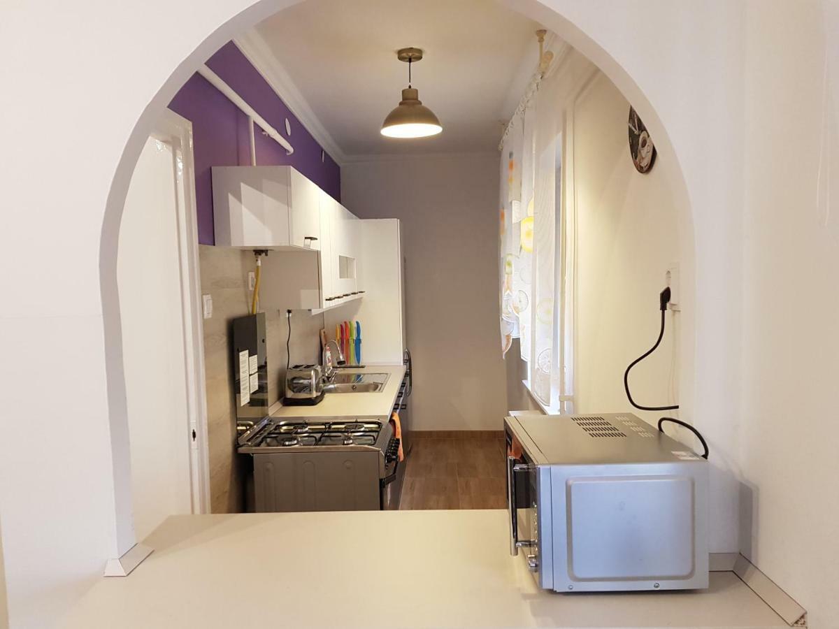 Lia Apartman Кишкунхалаш Экстерьер фото